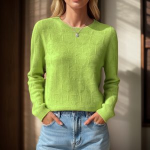 Round neck solid color top