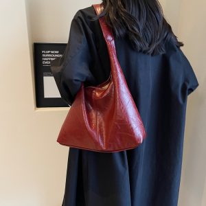 Women's shoulder bag commuting tote bag