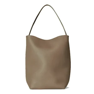 Women's large capacity handbag