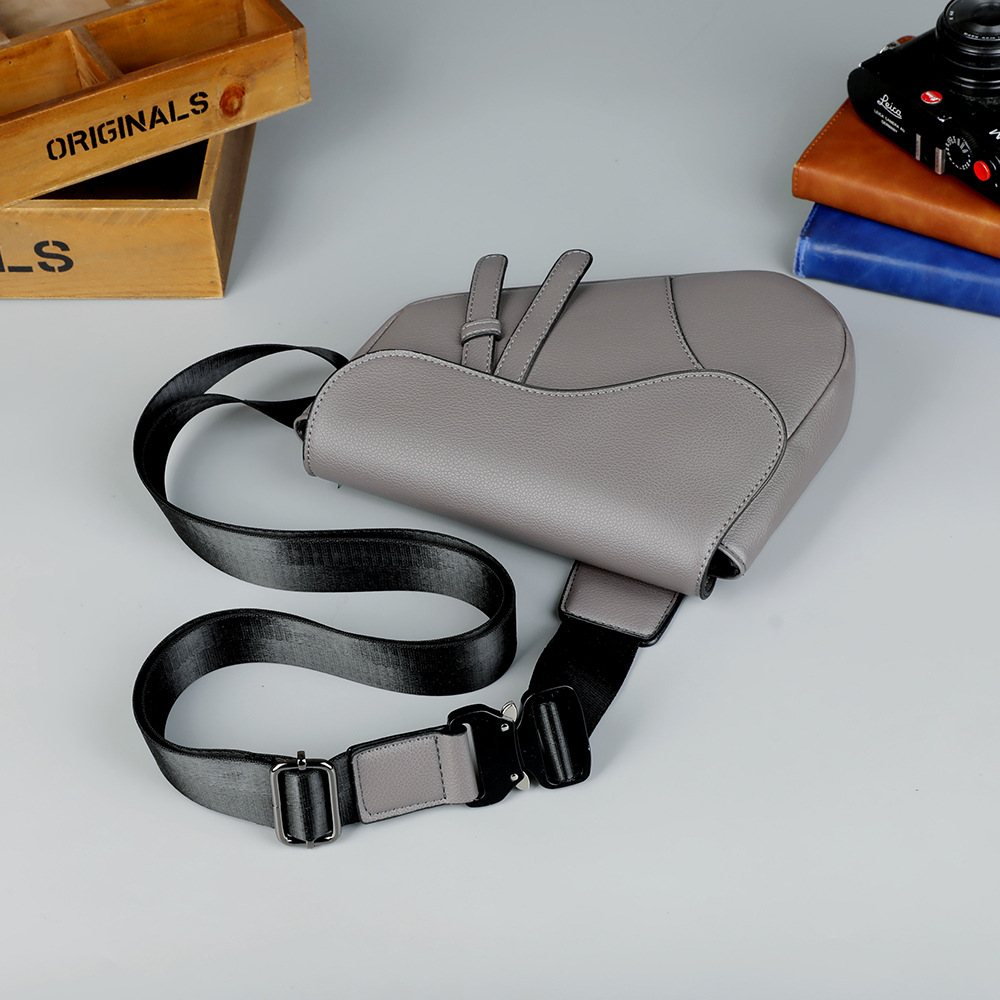 Shoulder bag saddle bag zipper diagonal cross bag men's bag - Image 5